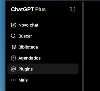 Menú lateral de ChatGPT con la opción Plugins seleccionada